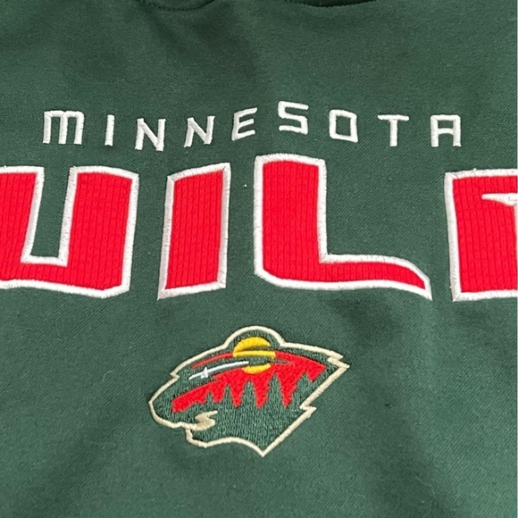 Minnesota Wild Stitched NHL Hockey Sports Pullover Sweatshirt - Picture 3 of 4